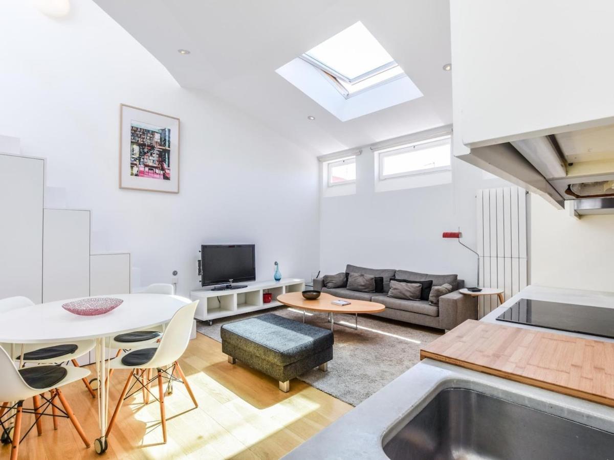 Apartamento De Diseno De Lujo En Lavapies Alquiler Temporal Madrid Eksteriør bilde