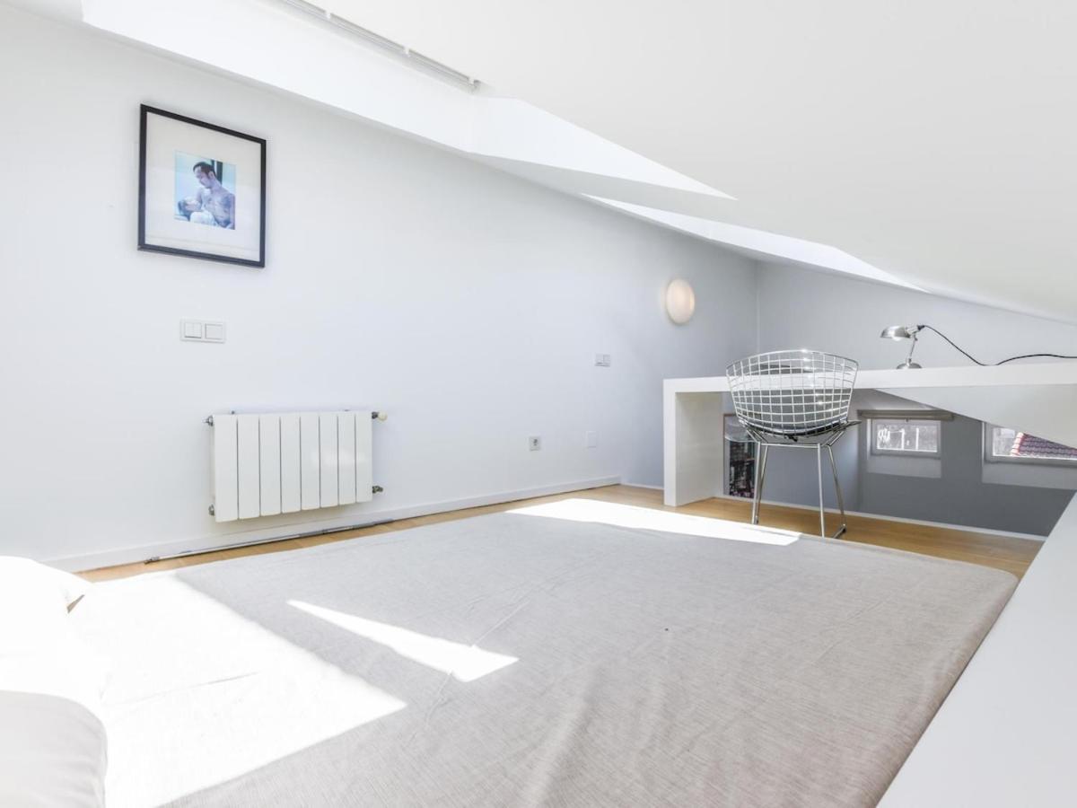 Apartamento De Diseno De Lujo En Lavapies Alquiler Temporal Madrid Eksteriør bilde