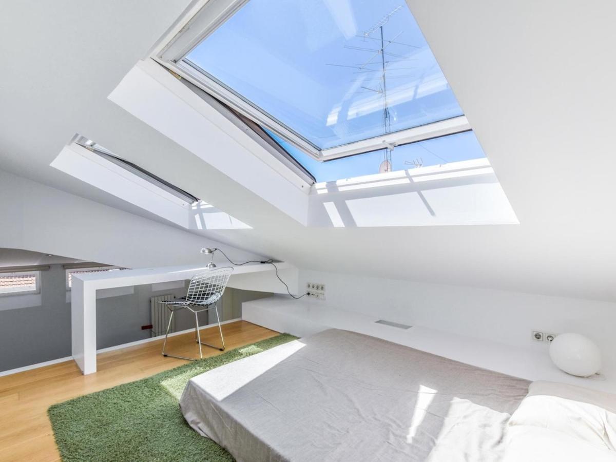 Apartamento De Diseno De Lujo En Lavapies Alquiler Temporal Madrid Eksteriør bilde